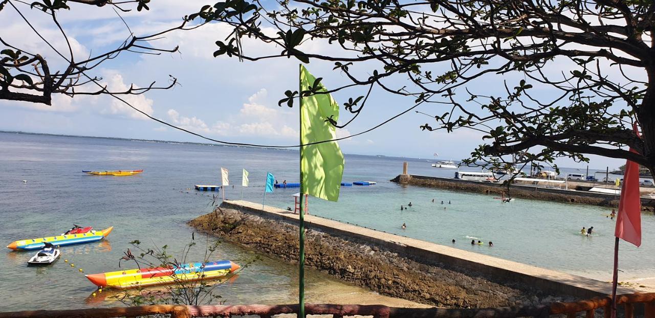 Mactan Newtown Condo With Garden And Ocean View 8Newtown Blvd 막탄 외부 사진