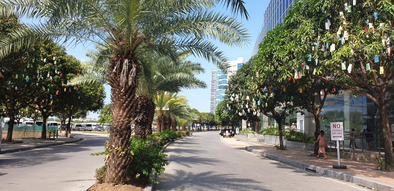 Mactan Newtown Condo With Garden And Ocean View 8Newtown Blvd 막탄 외부 사진