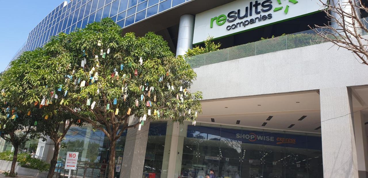 Mactan Newtown Condo With Garden And Ocean View 8Newtown Blvd 막탄 외부 사진
